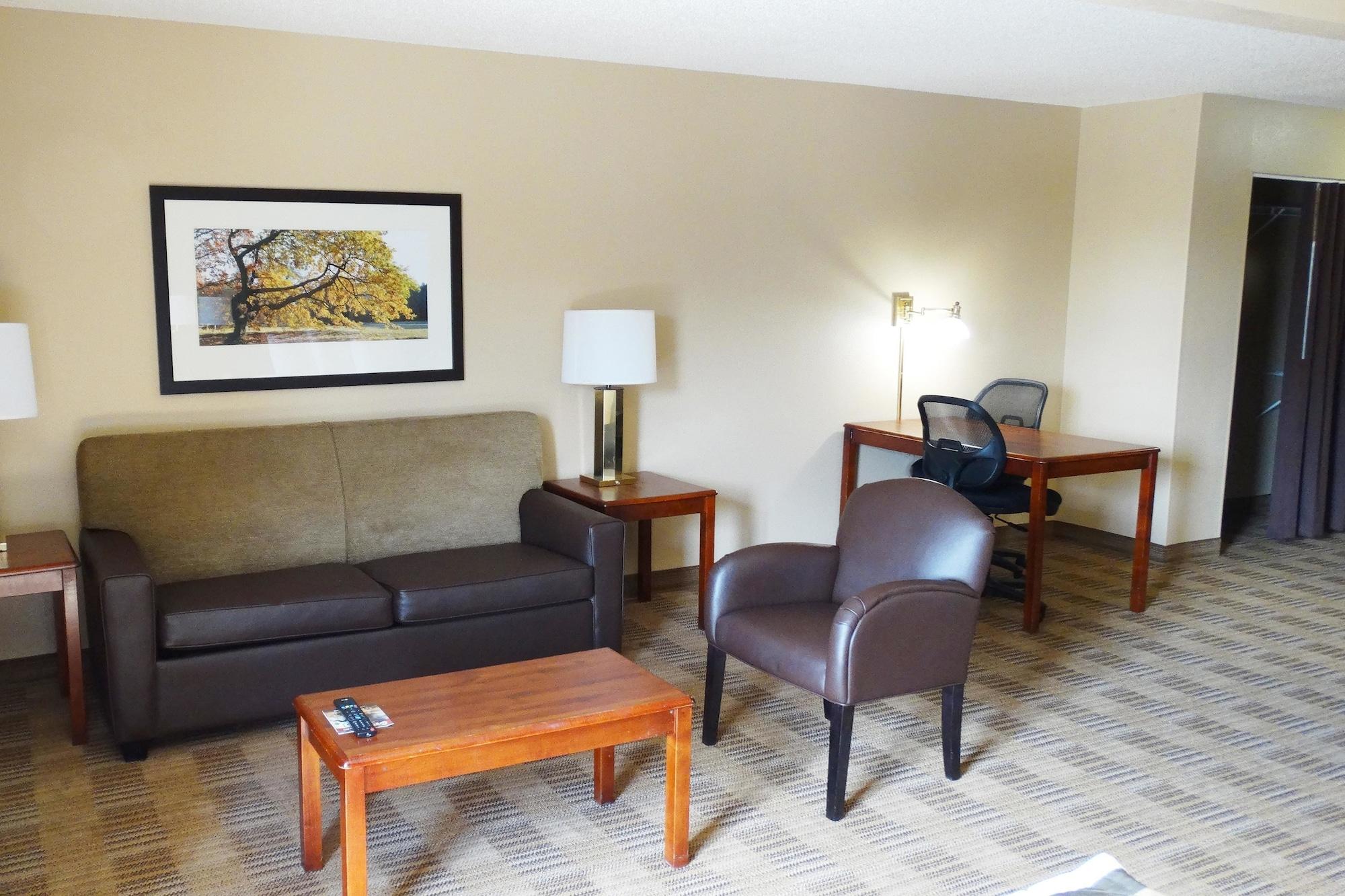 Extended America - Pittsburgh - Airport Hotel 2*